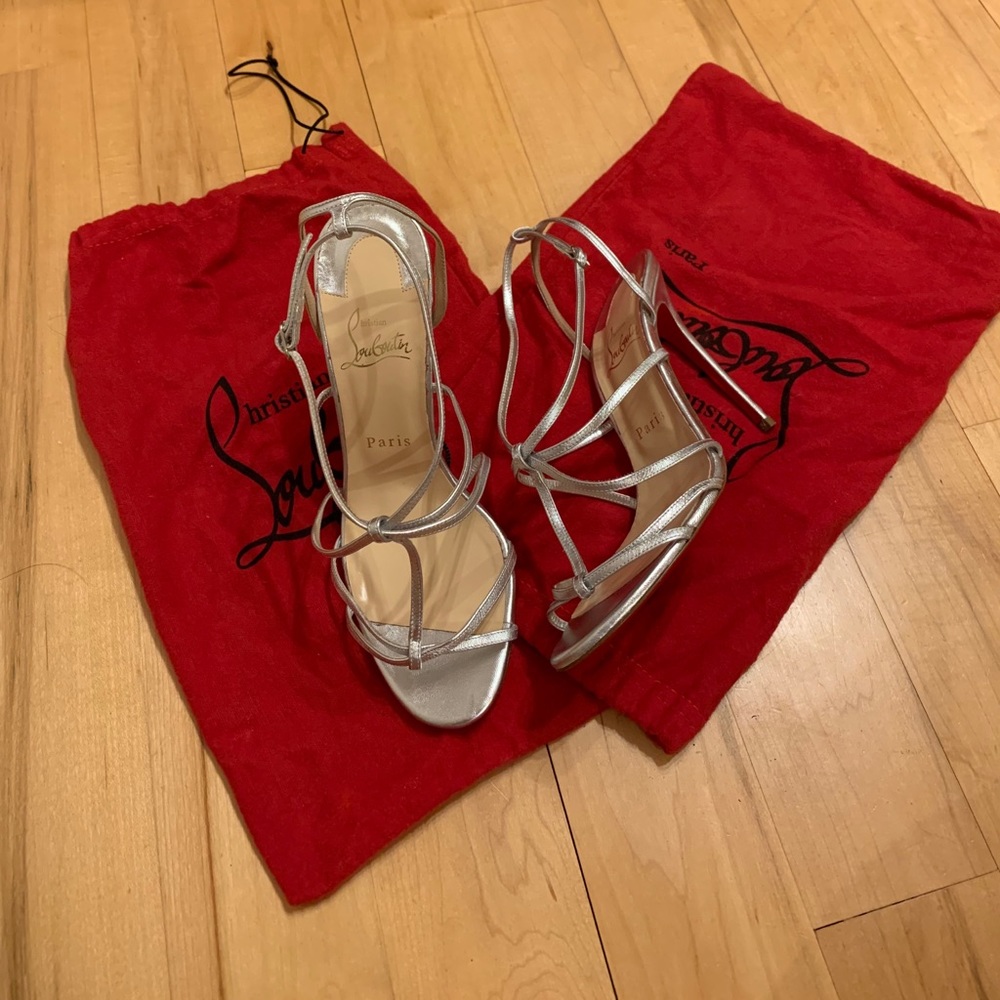 Brand new Louboutin Youpiyou 4,5” heels